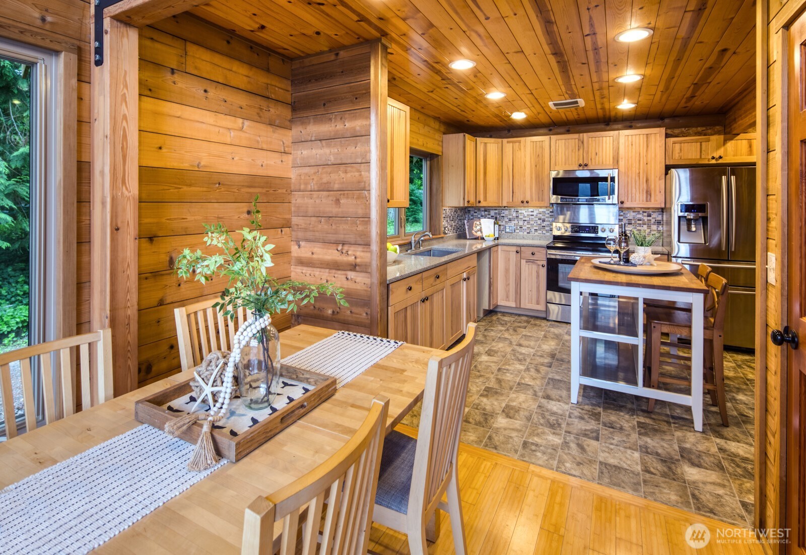 6069 Watauga Beach Drive E, Port Orchard, WA 98366