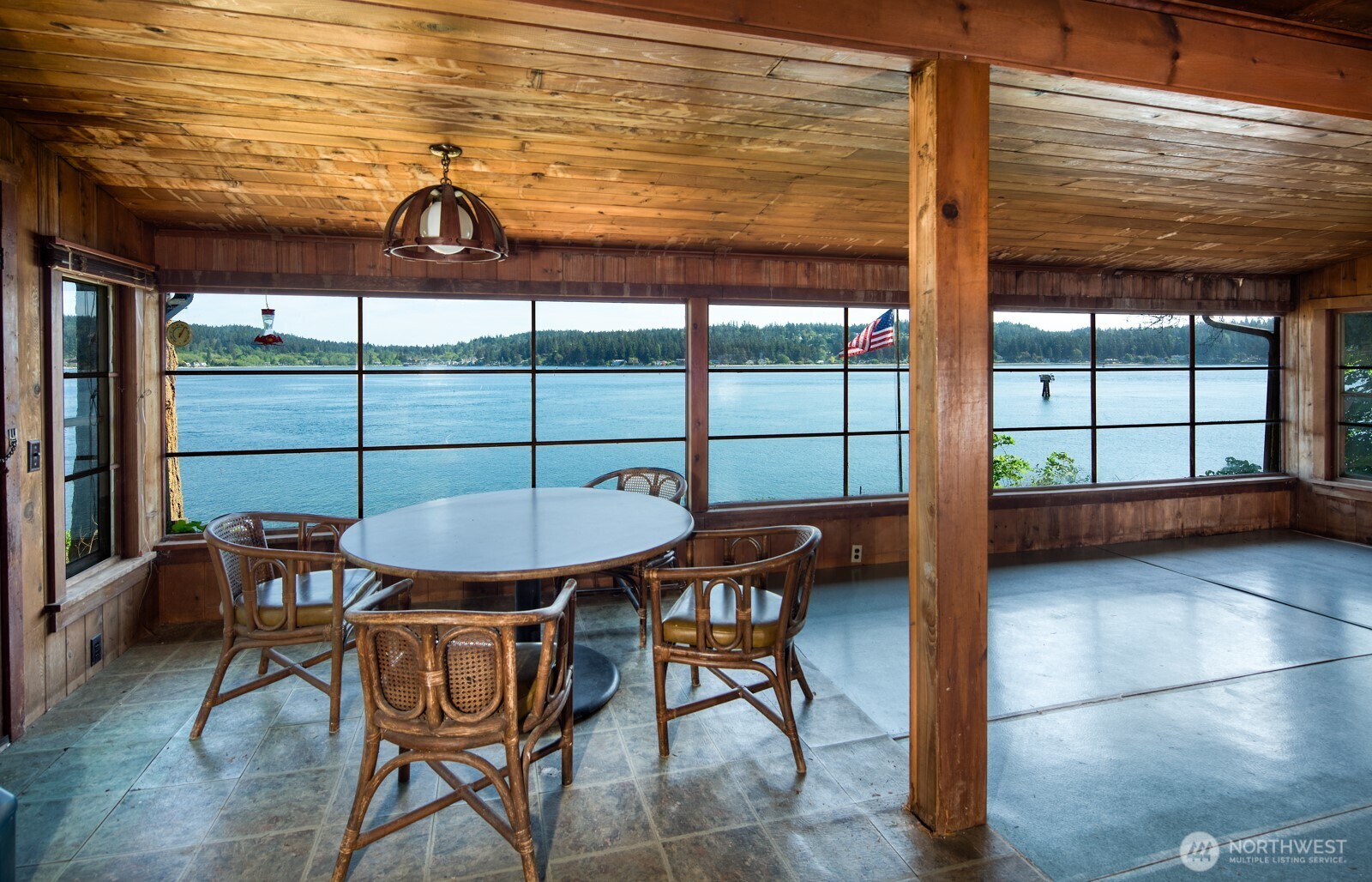 6069 Watauga Beach Drive E, Port Orchard, WA 98366