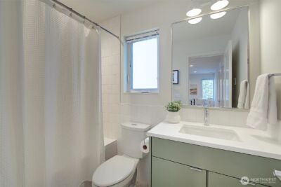 8319 25th Avenue NW, Seattle, WA 98117 - Photo 24