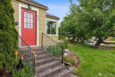 624 S Gold Street , Centralia, WA 98531 - Photo 2