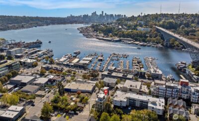 955 N 35th Street , Seattle, WA 98103 - Photo 2