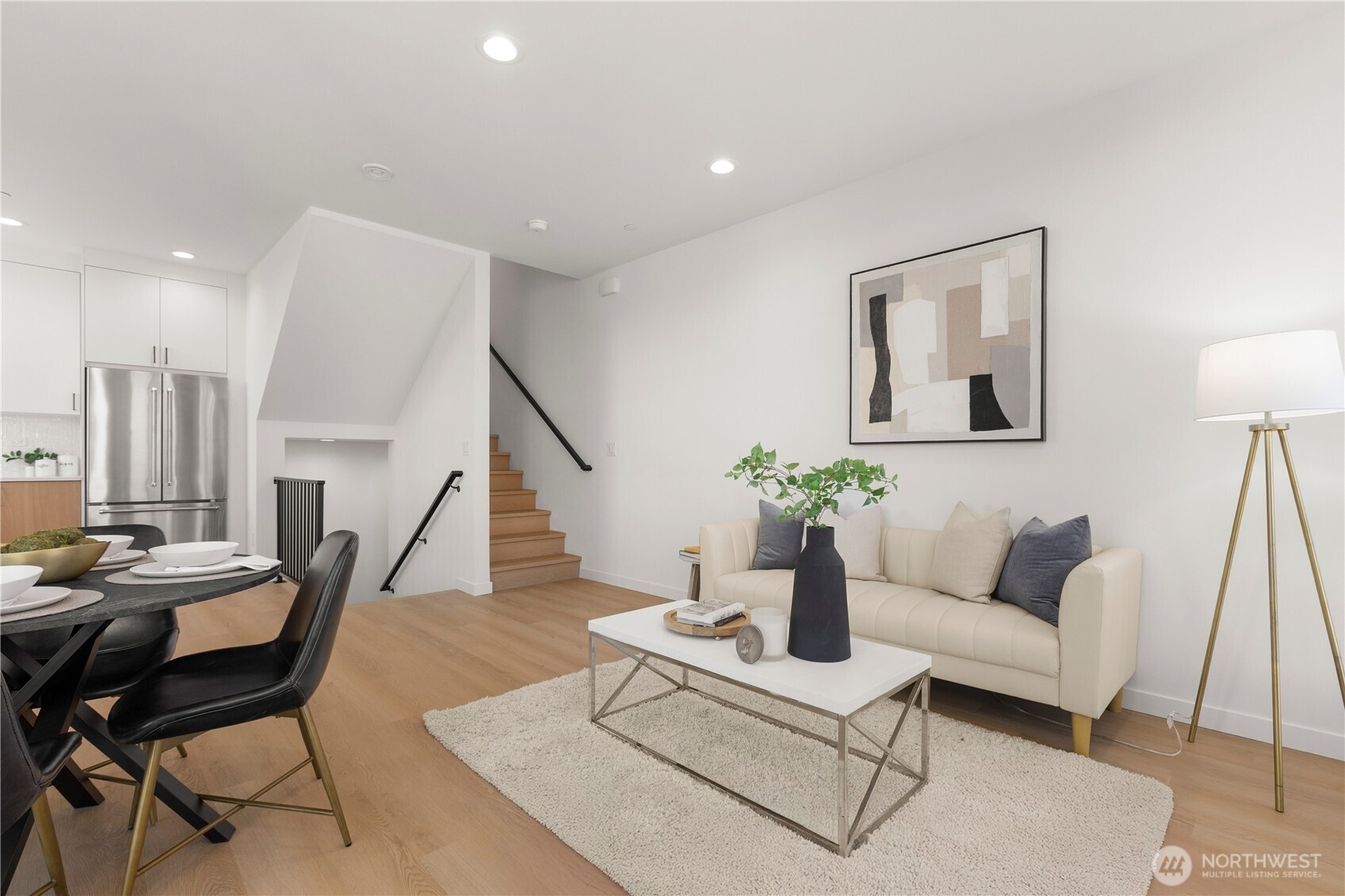 955 N 35th Street , Seattle, WA 98103