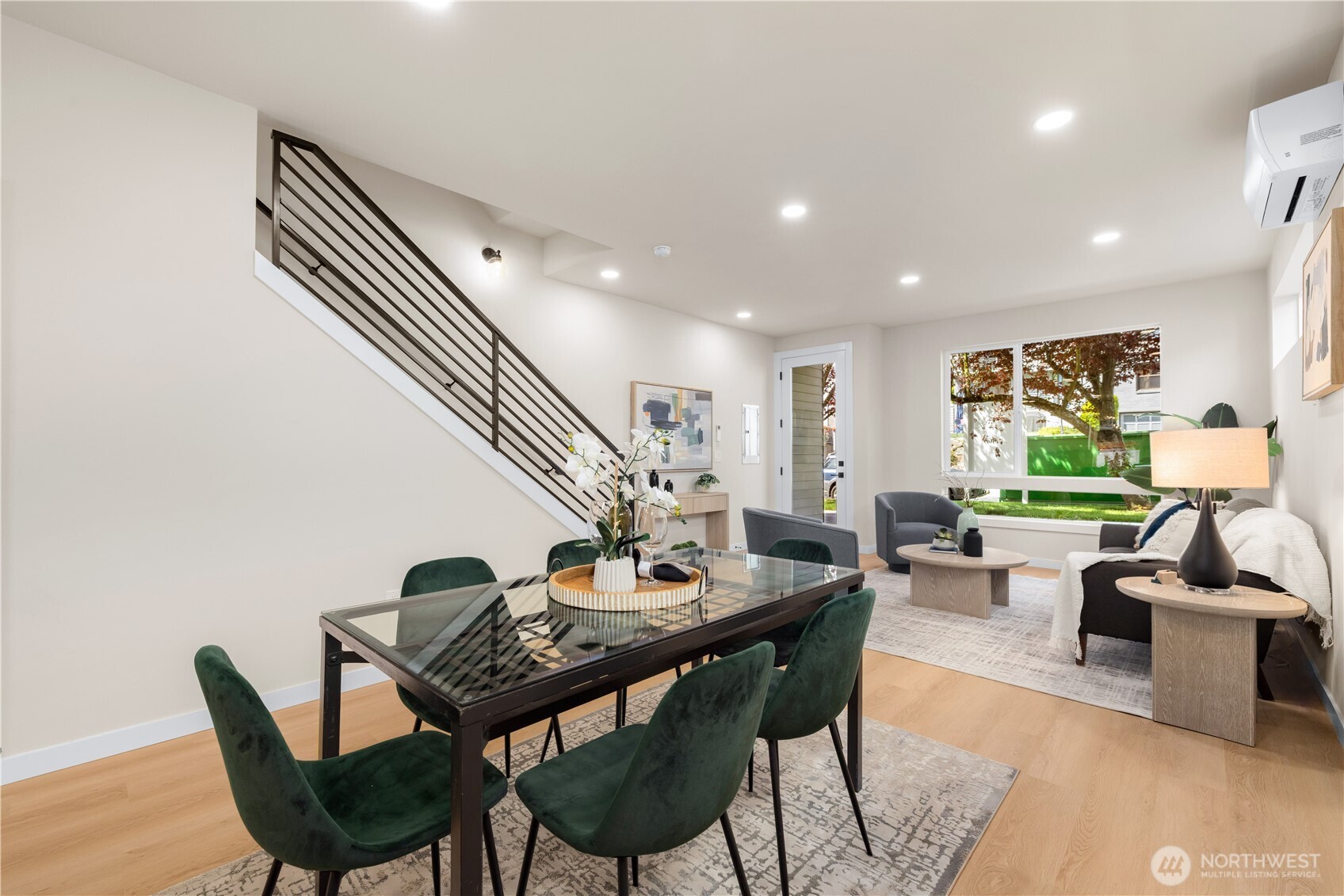 3407 B NW Market Street , Seattle, WA 98107