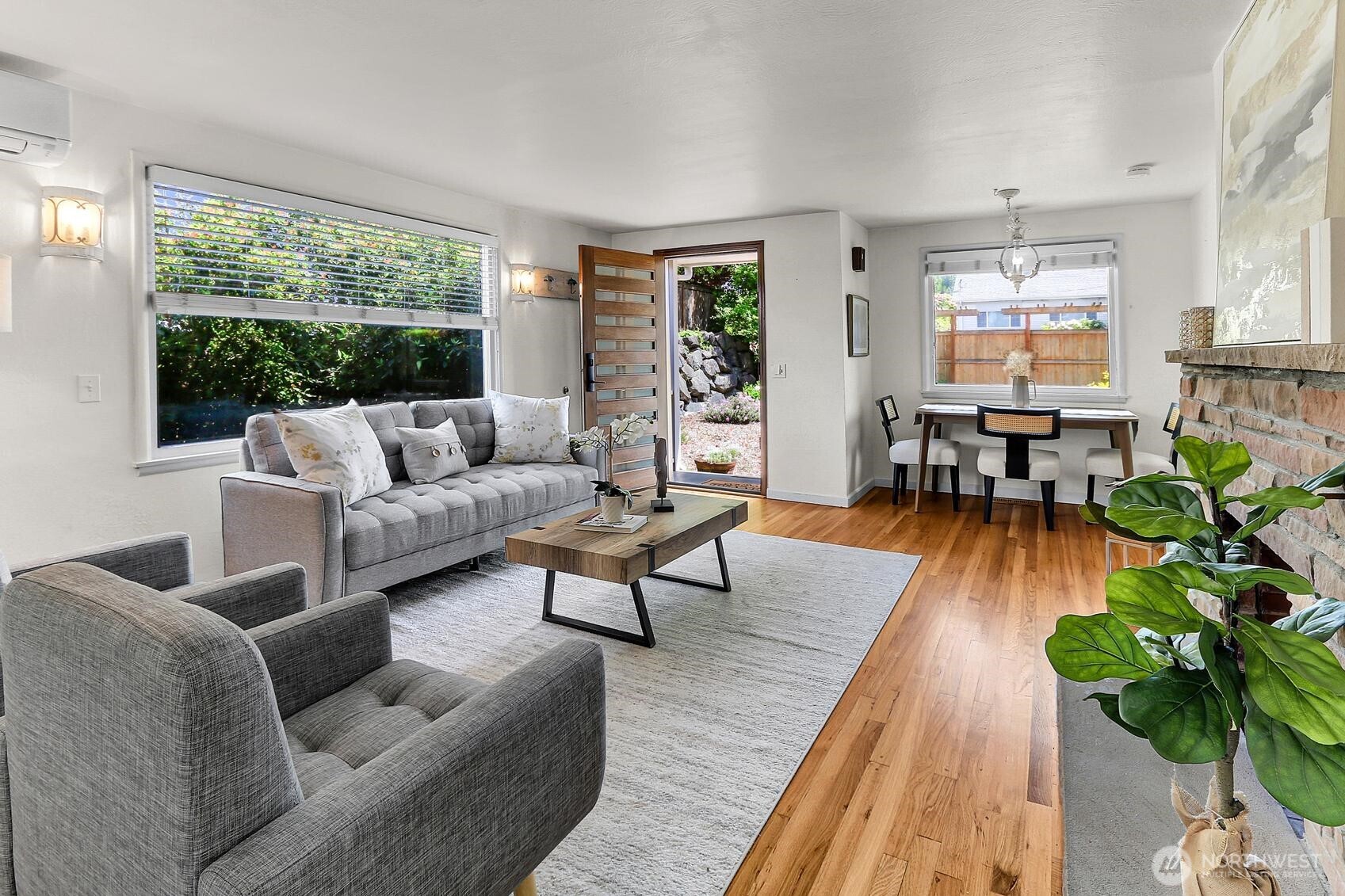 10515 1st Avenue NW, Seattle, WA 98177
