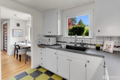 10515 1st Avenue NW, Seattle, WA 98177 - Photo 11