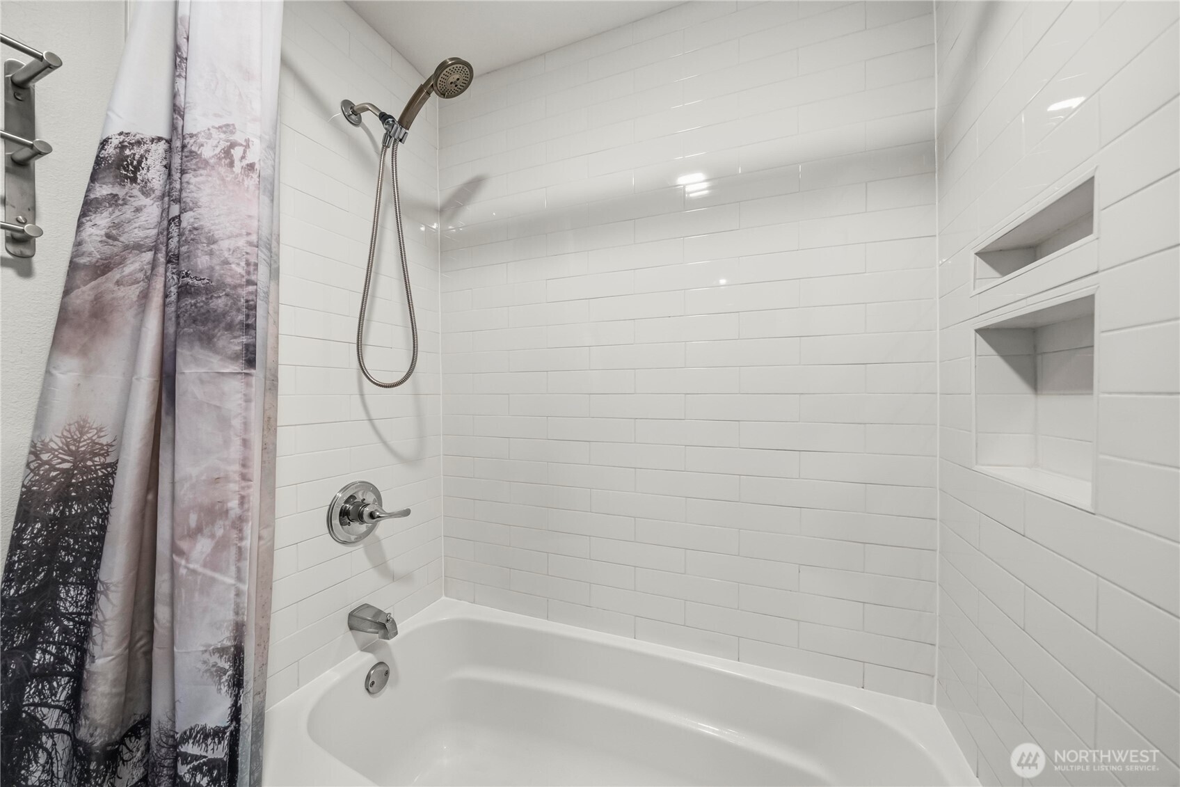 5643 16th Avenue SW, Seattle, WA 98106