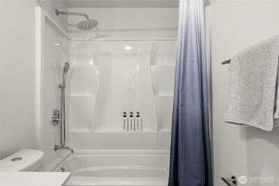 5643 16th Avenue SW, Seattle, WA 98106 - Photo 32