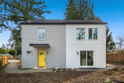 1404 N 136th Street , Seattle, WA 98125 - Photo 1