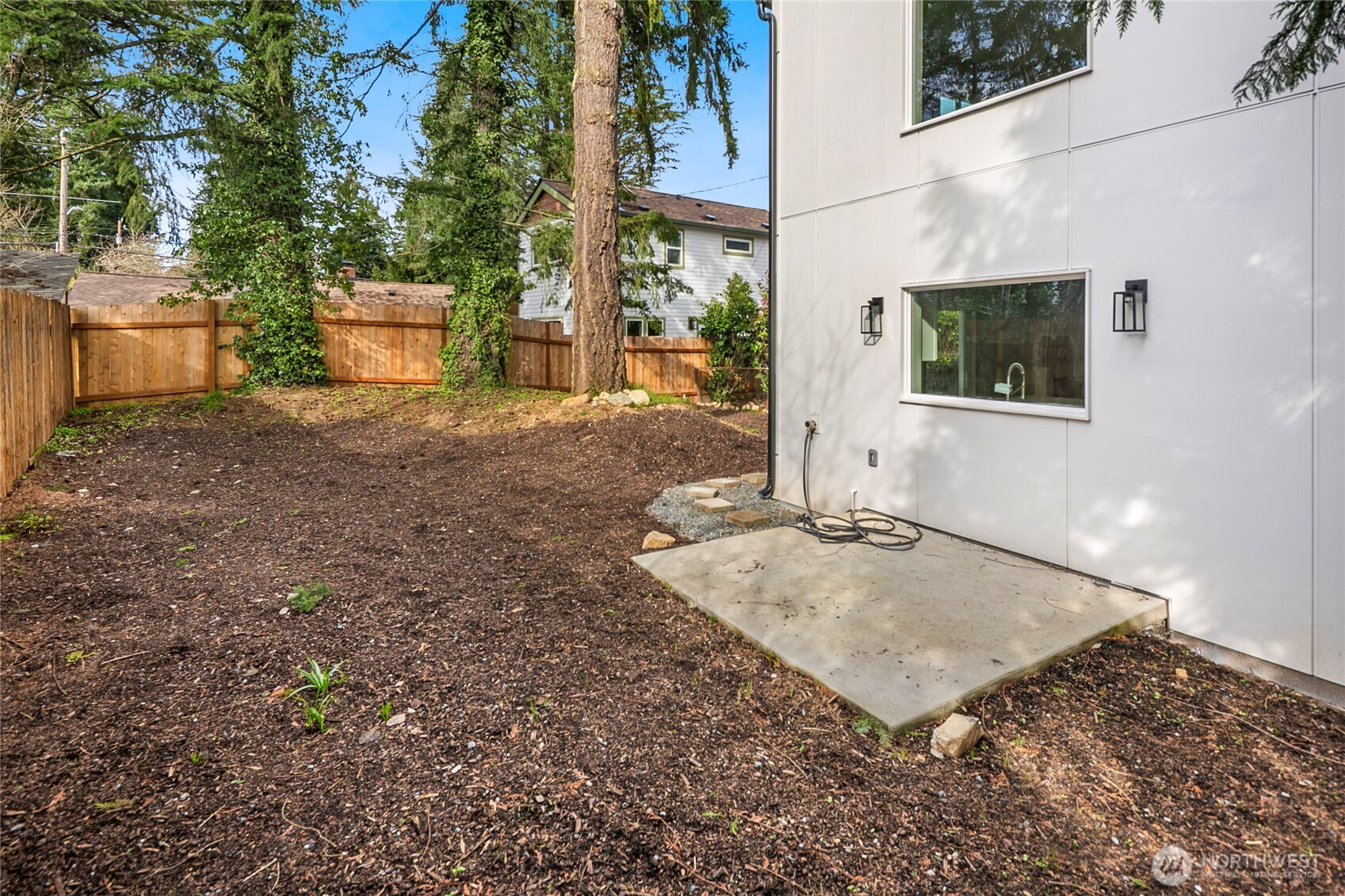 1404 N 136th Street , Seattle, WA 98125