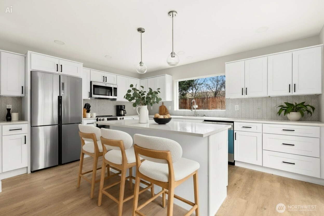 1404 N 136th Street , Seattle, WA 98125