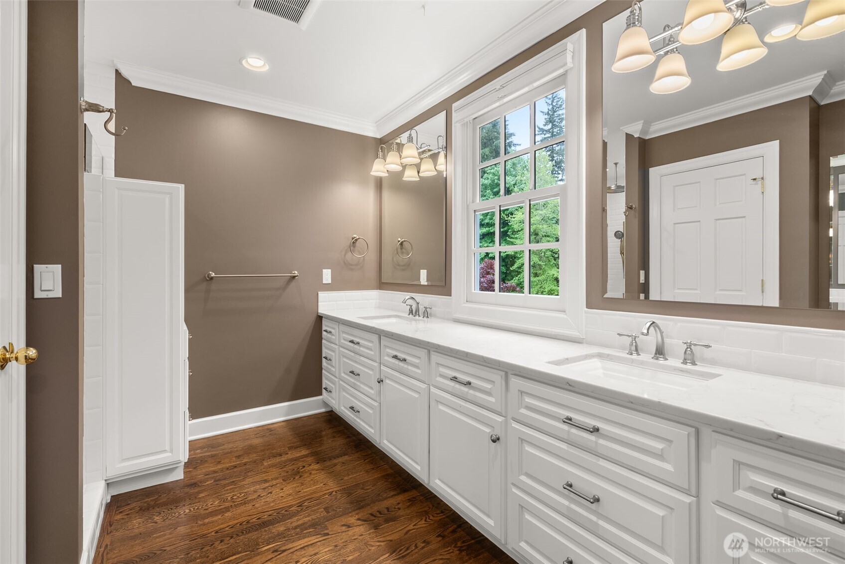 3809 74th Avenue SE, Olympia, WA 98501