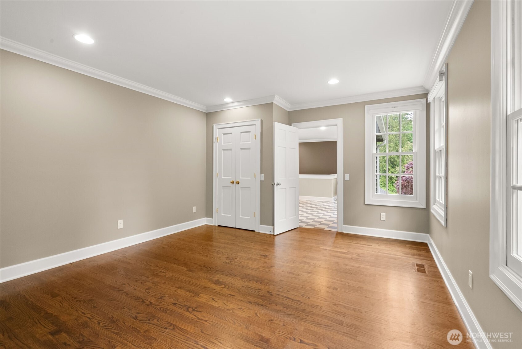 3809 74th Avenue SE, Olympia, WA 98501