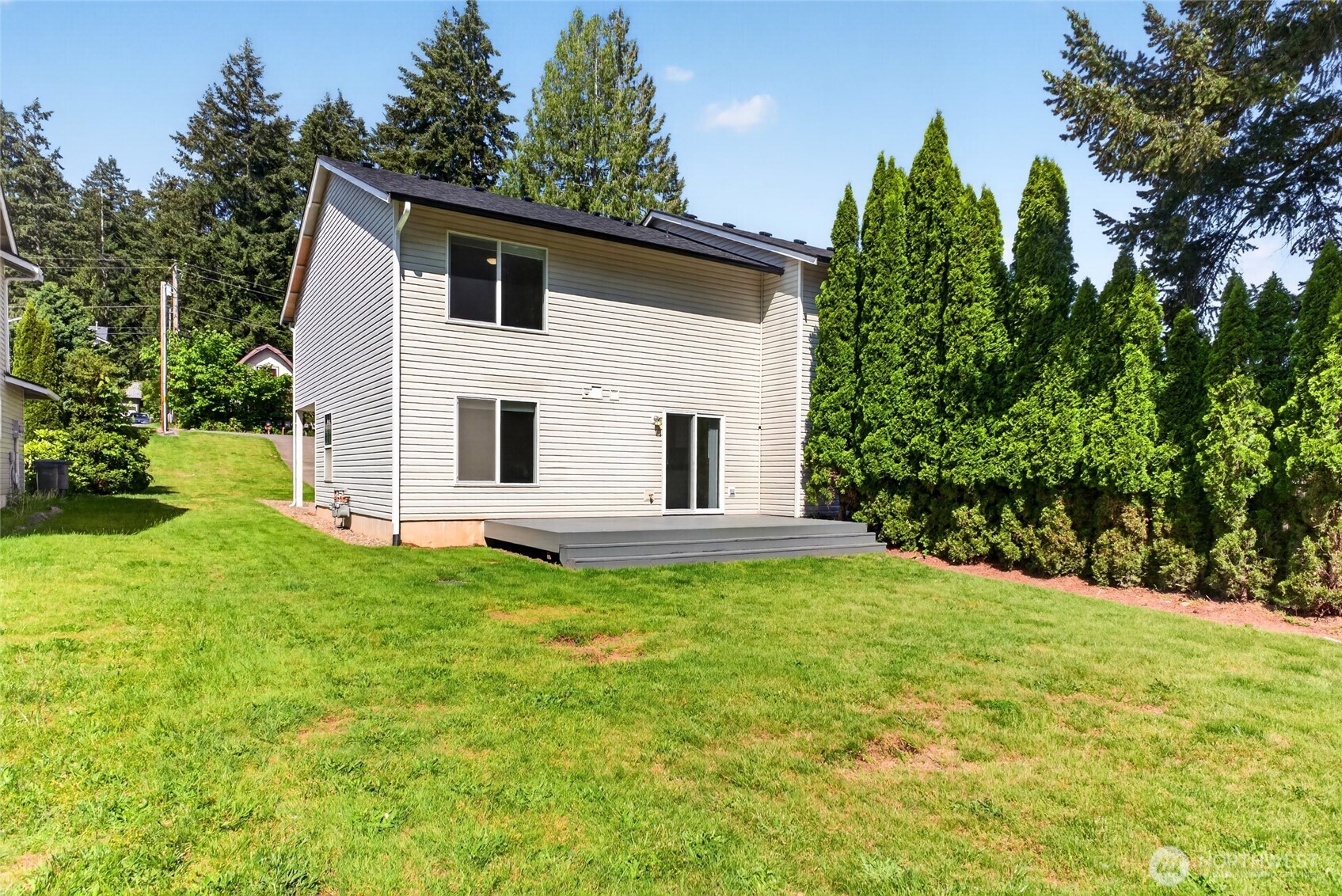 7418 207th Avenue E, Bonney Lake, WA 98391