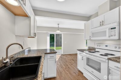 7418 207th Avenue E, Bonney Lake, WA 98391 - Photo 6
