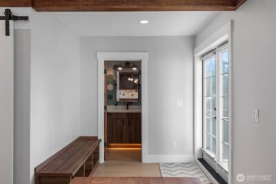 10715 2nd Avenue NW, Seattle, WA 98177-4807 - Photo 11