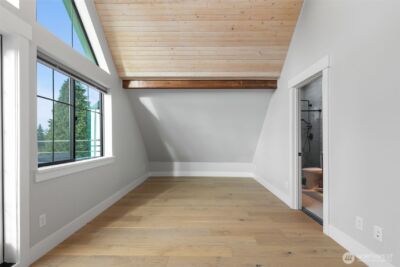 10715 2nd Avenue NW, Seattle, WA 98177-4807 - Photo 19
