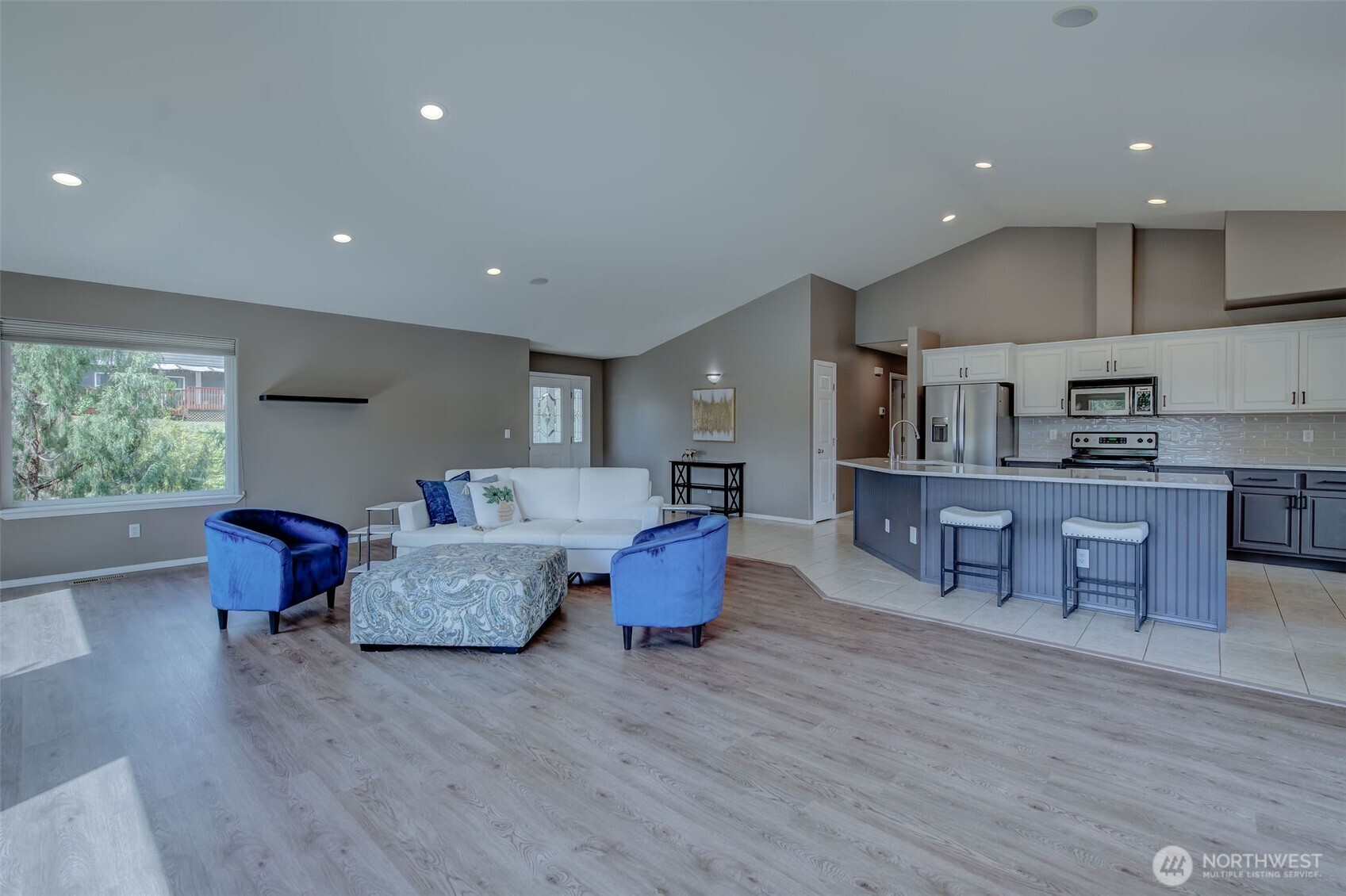 2840 Akamai Way , East Wenatchee, WA 98801