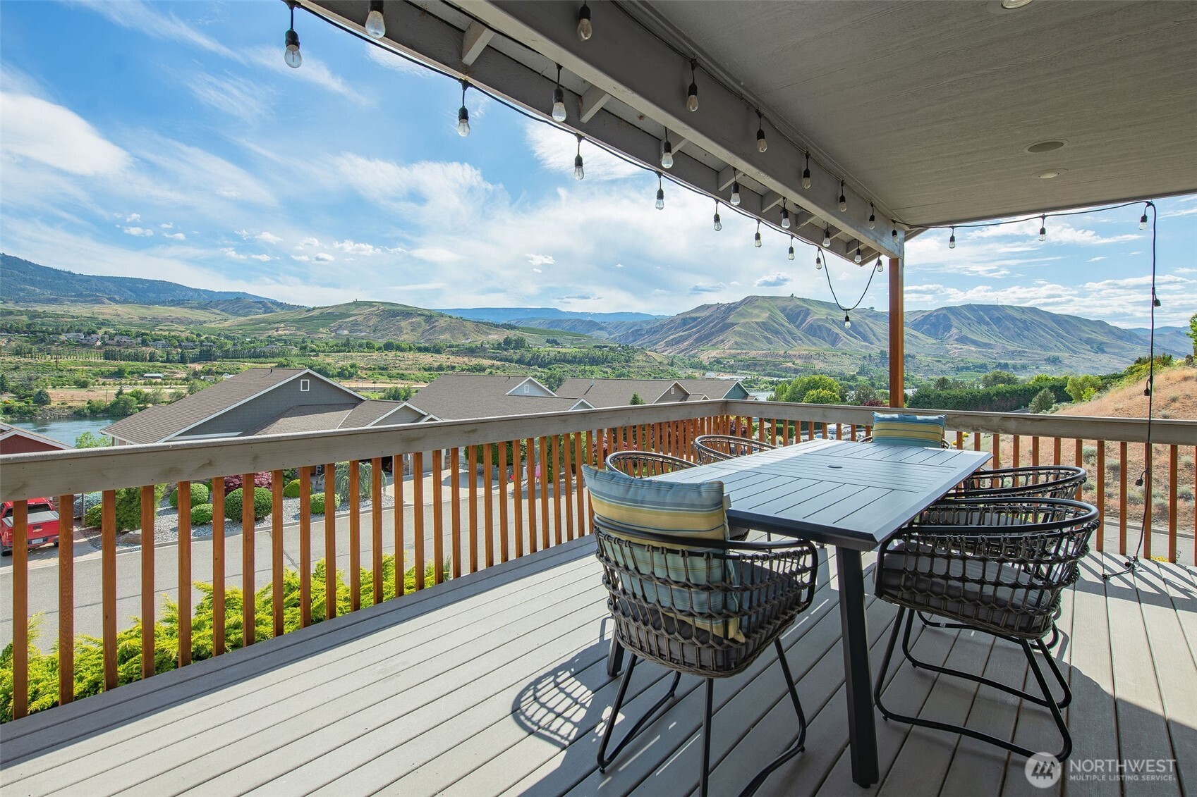 2840 Akamai Way , East Wenatchee, WA 98801