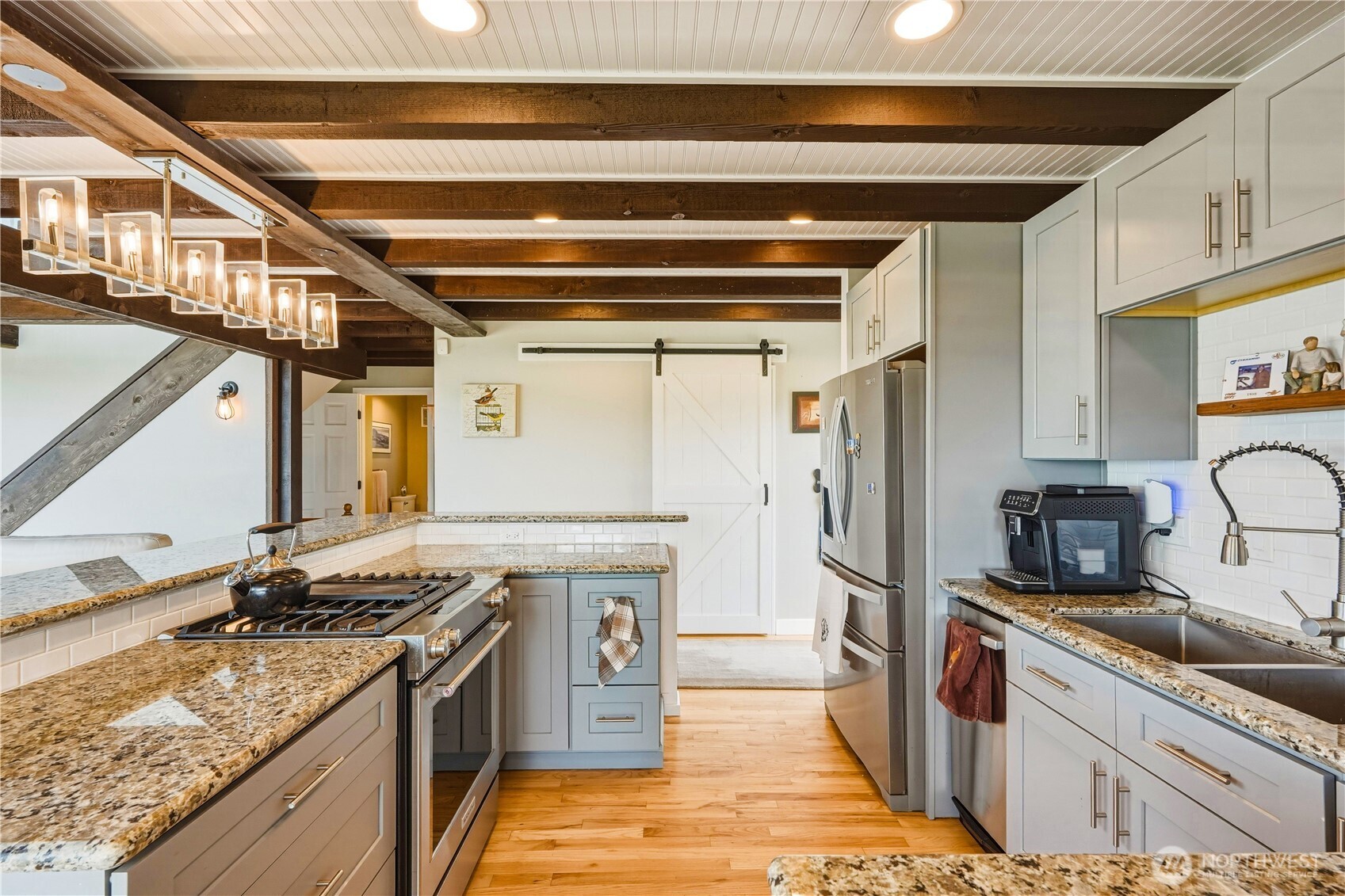 5802 Upland Terrace NE, Tacoma, WA 98422-1130