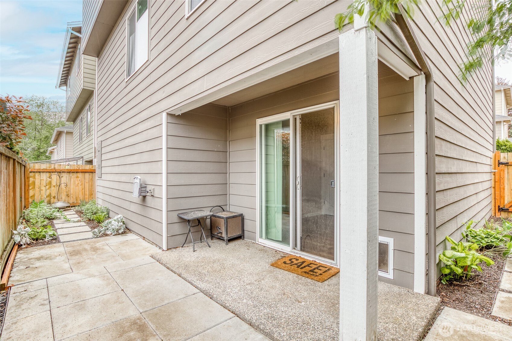 1727 98th PL SW, Everett, WA 98204