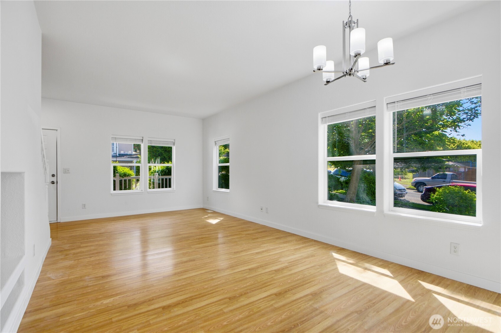 12730 15th Ave W , Everett, WA 98204