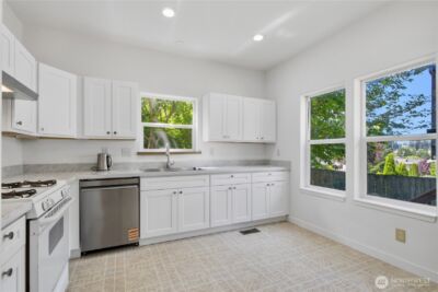 12730 15th Ave W , Everett, WA 98204 - Photo 6