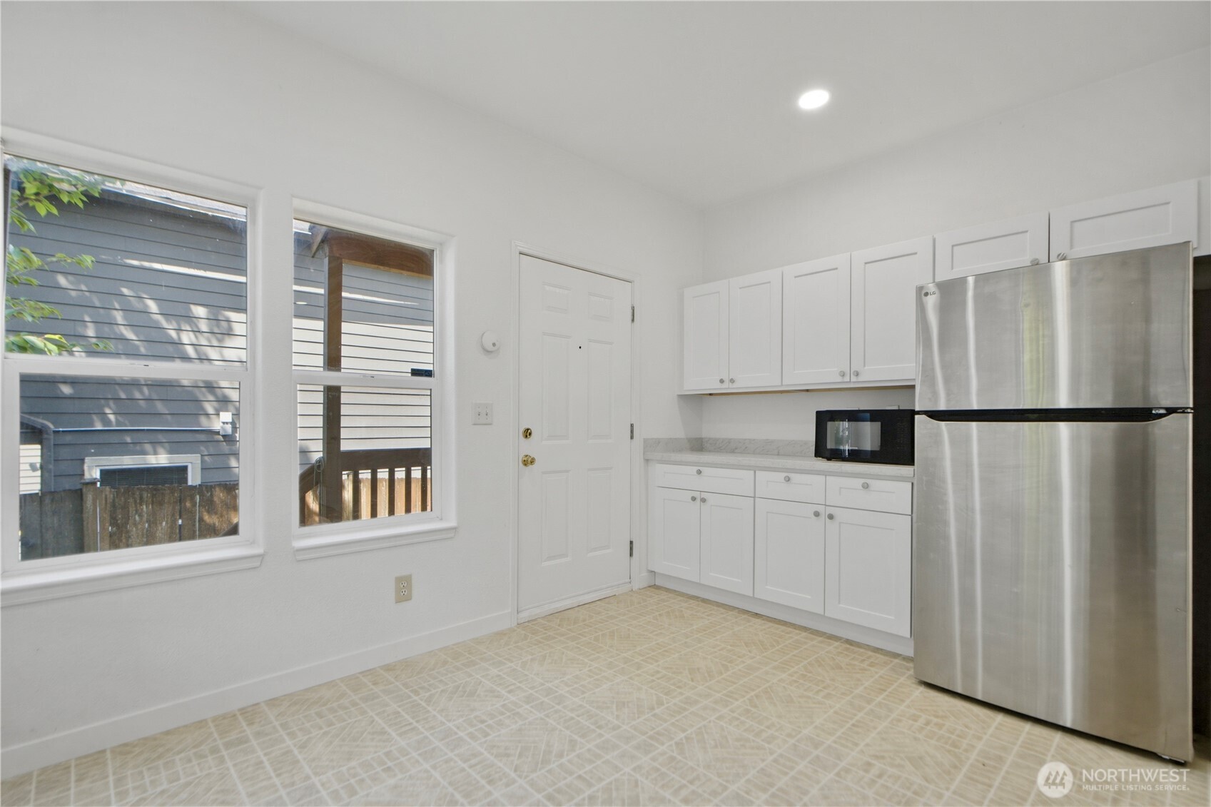 12730 15th Ave W , Everett, WA 98204