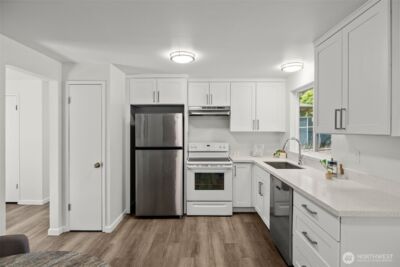 936 210th Avenue NE, Sammamish, WA 98074 - Photo 13