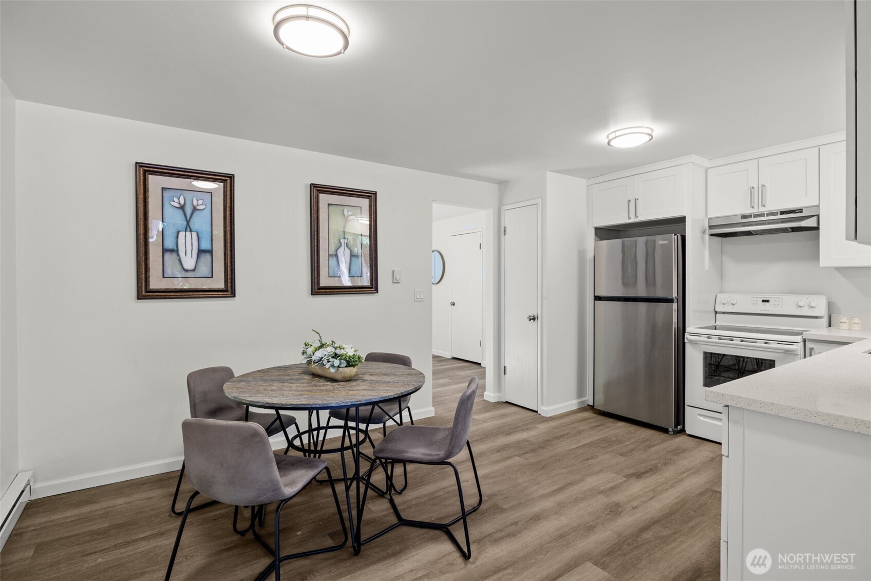 936 210th Avenue NE, Sammamish, WA 98074