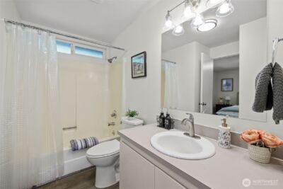 936 210th Avenue NE, Sammamish, WA 98074 - Photo 18