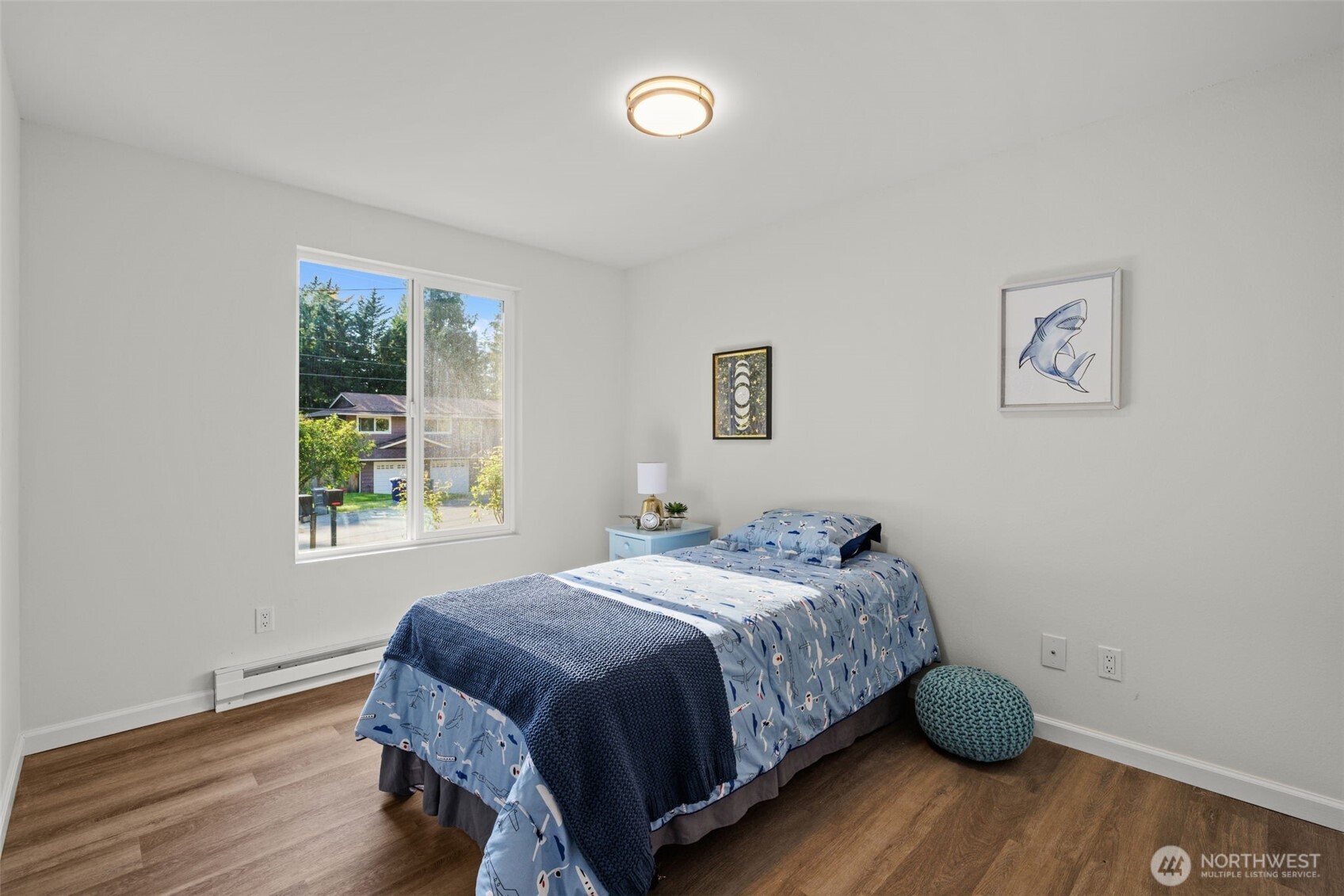 936 210th Avenue NE, Sammamish, WA 98074