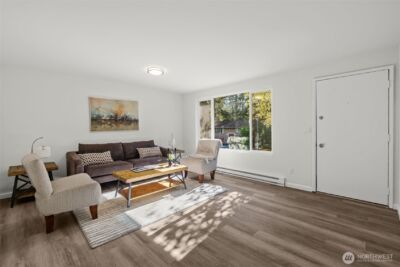 936 210th Avenue NE, Sammamish, WA 98074 - Photo 8