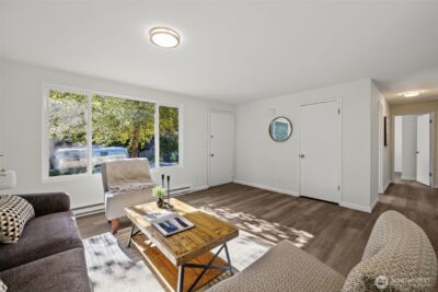 936 210th Avenue NE, Sammamish, WA 98074 - Photo 10