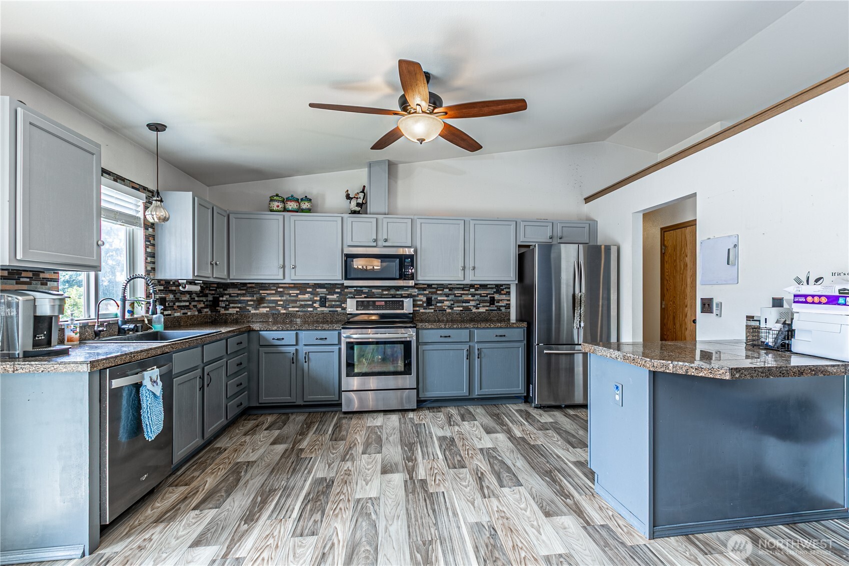 1416 200th Street Ct E, Spanaway, WA 98387