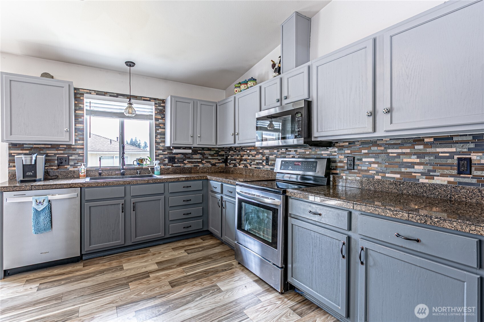 1416 200th Street Ct E, Spanaway, WA 98387