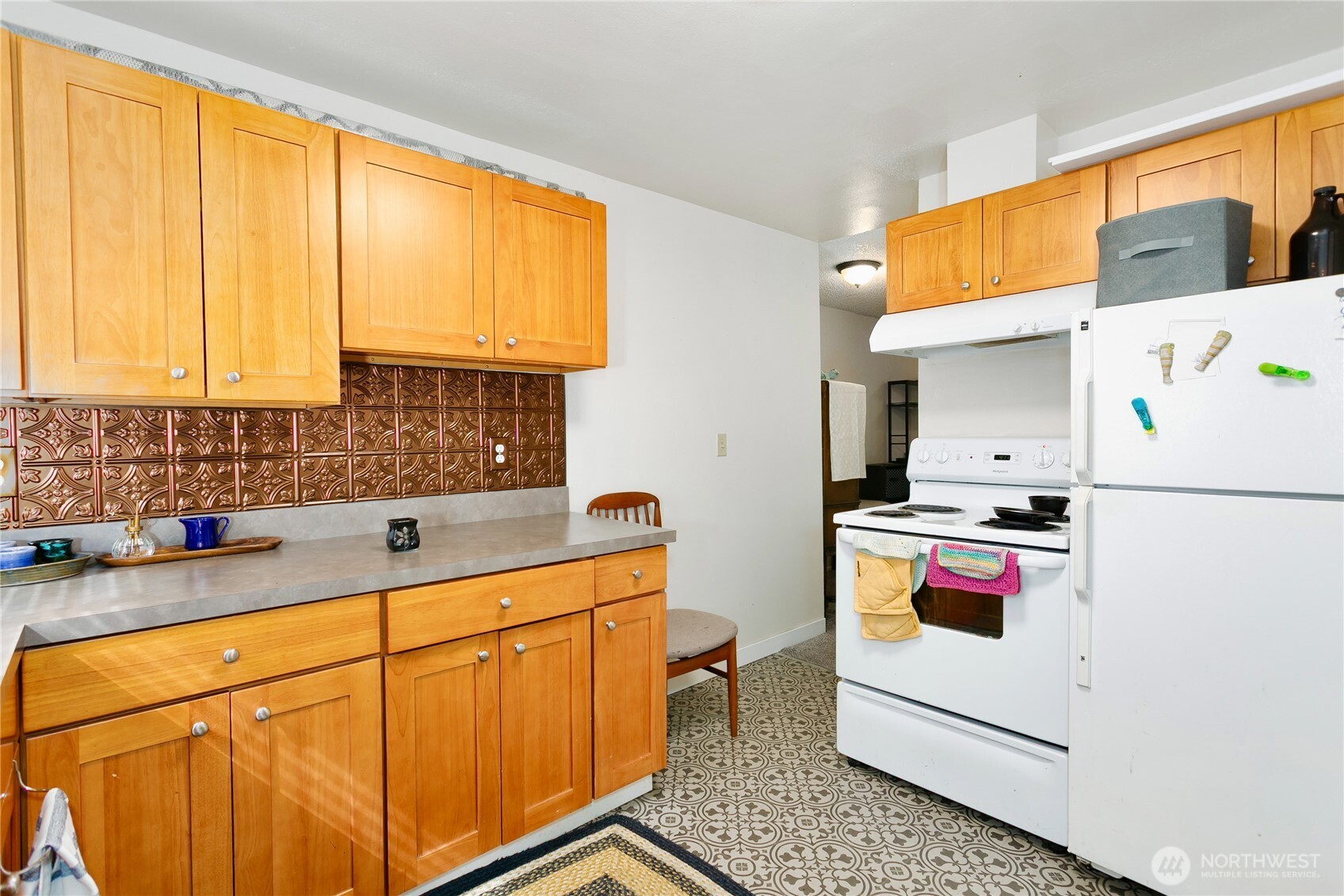 3572 3574 E F Street , Tacoma, WA 98404