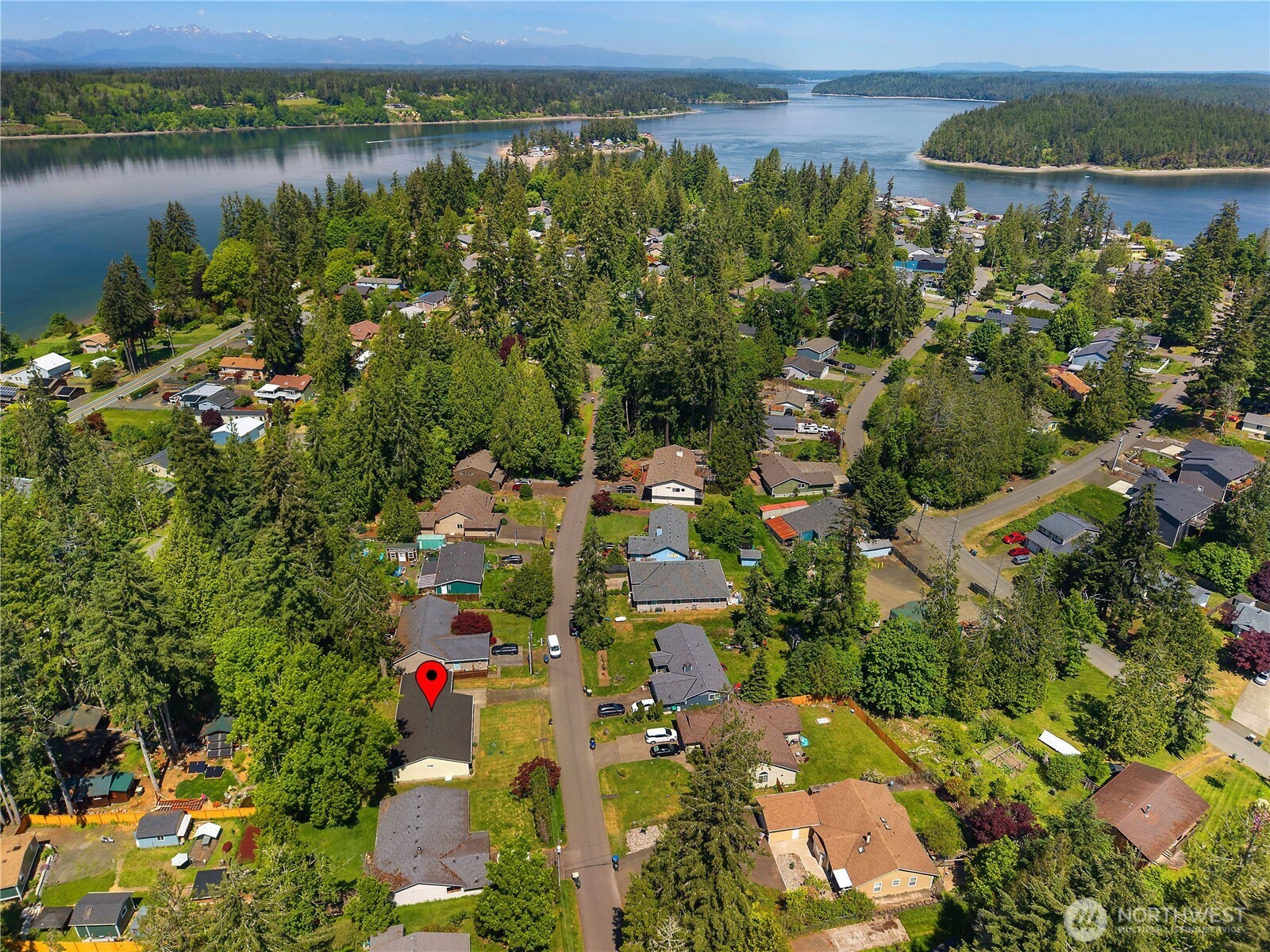 9725 Channel Drive NW, Olympia, WA 98502