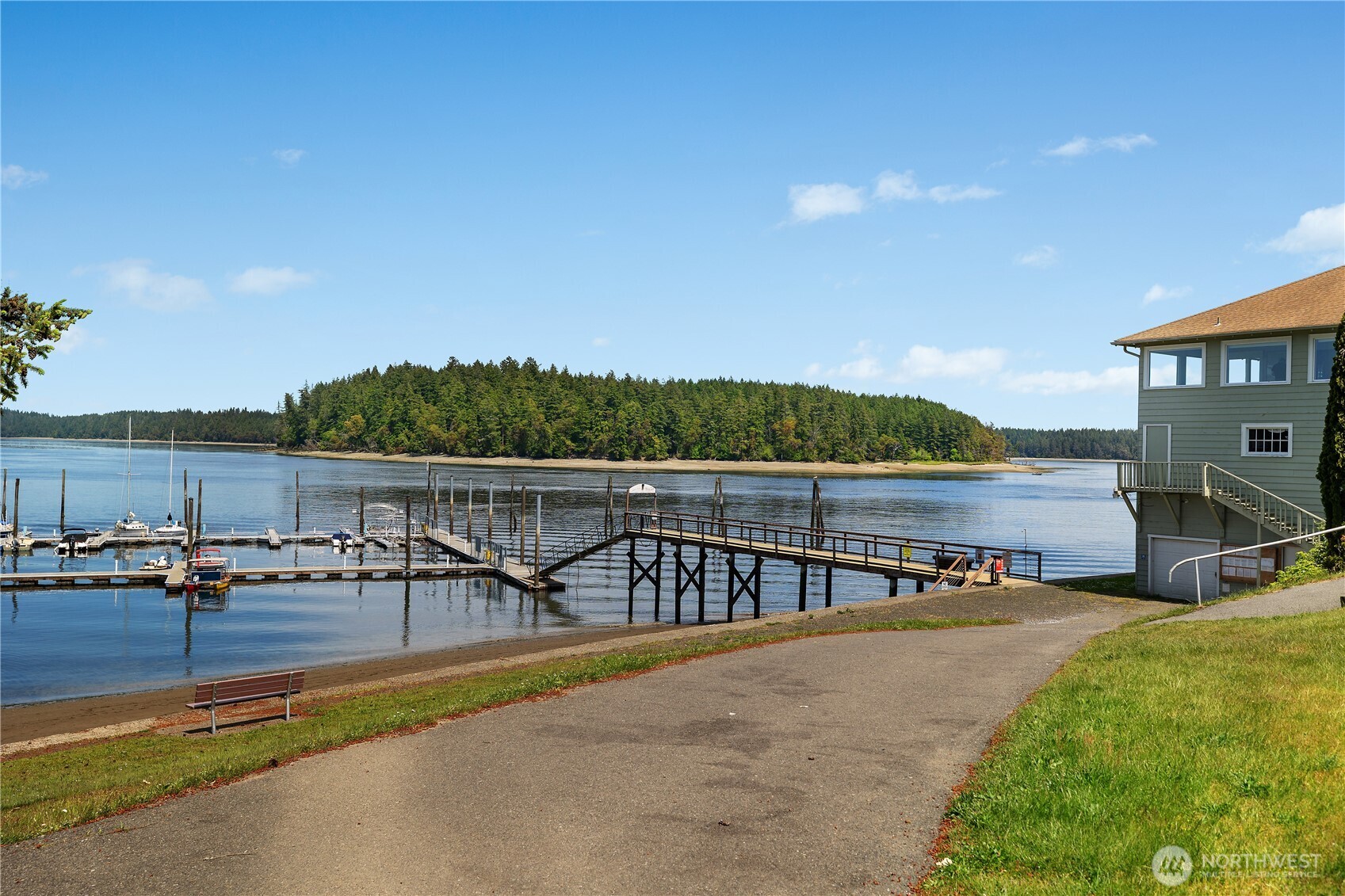 9725 Channel Drive NW, Olympia, WA 98502