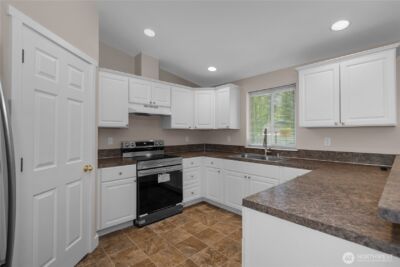 9725 Channel Drive NW, Olympia, WA 98502 - Photo 8