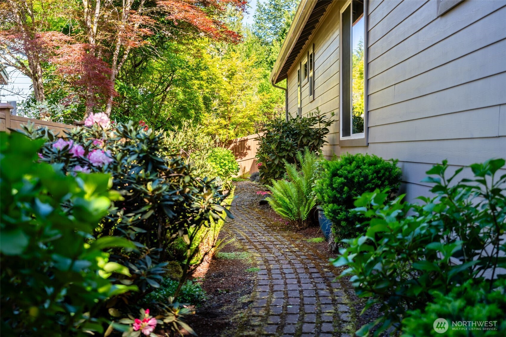 12652 Sun Break Way NE, Redmond, WA 98053