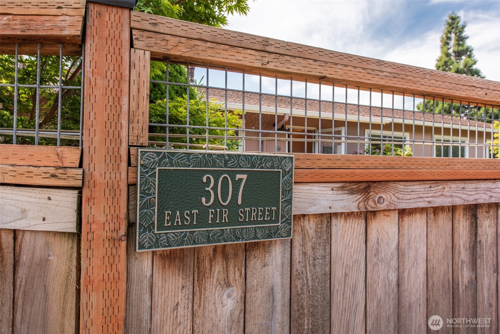 307 E Fir Street , Sequim, WA 98382
