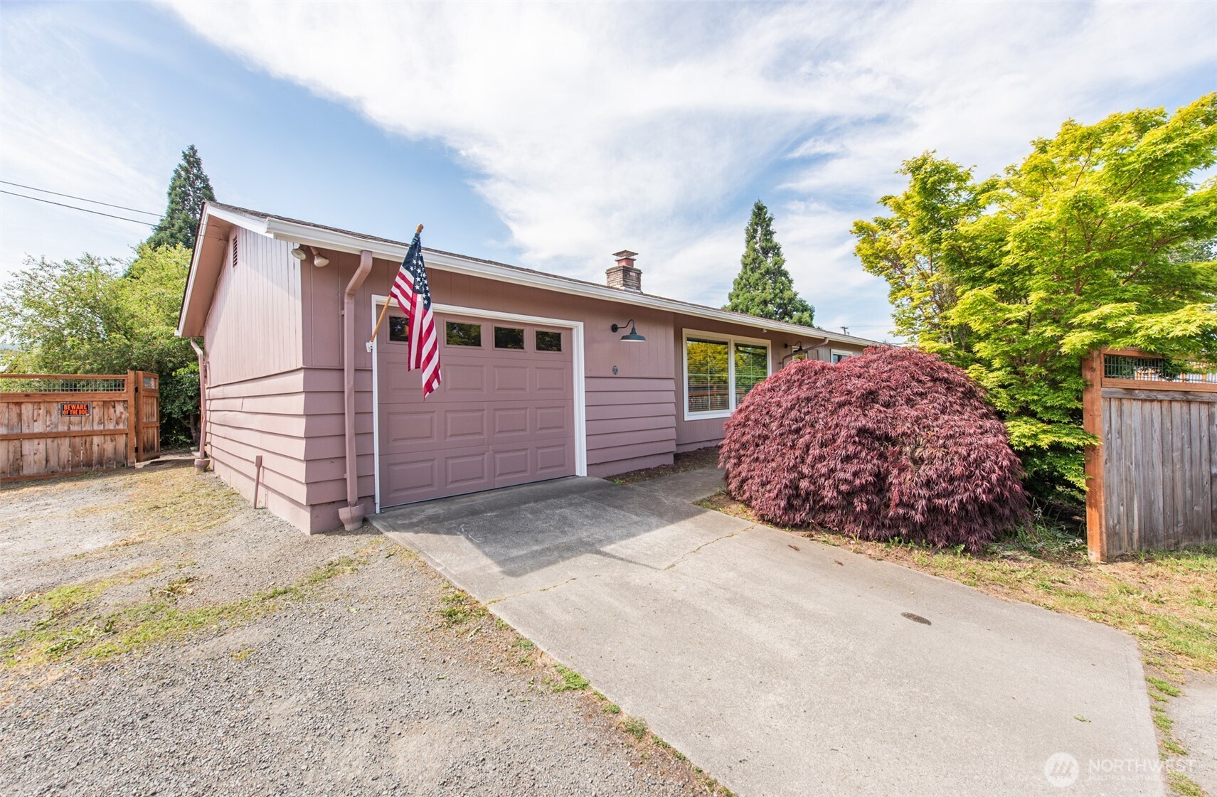 307 E Fir Street , Sequim, WA 98382