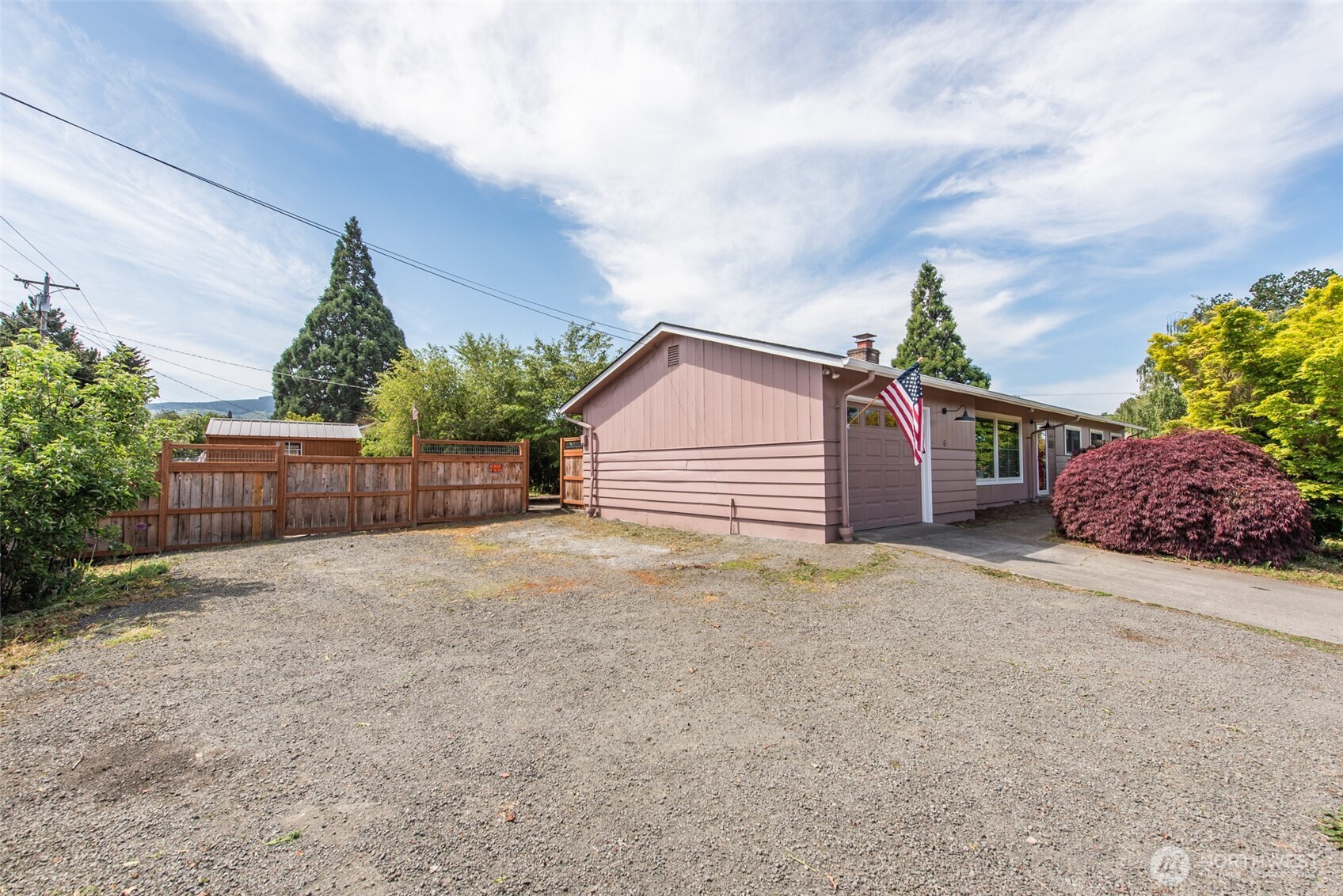 307 E Fir Street , Sequim, WA 98382