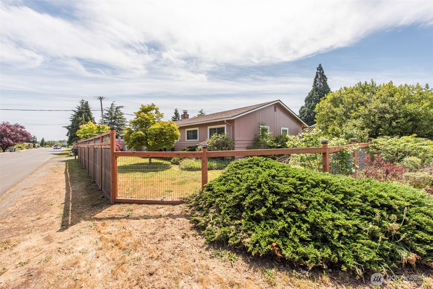 307 E Fir Street , Sequim, WA 98382