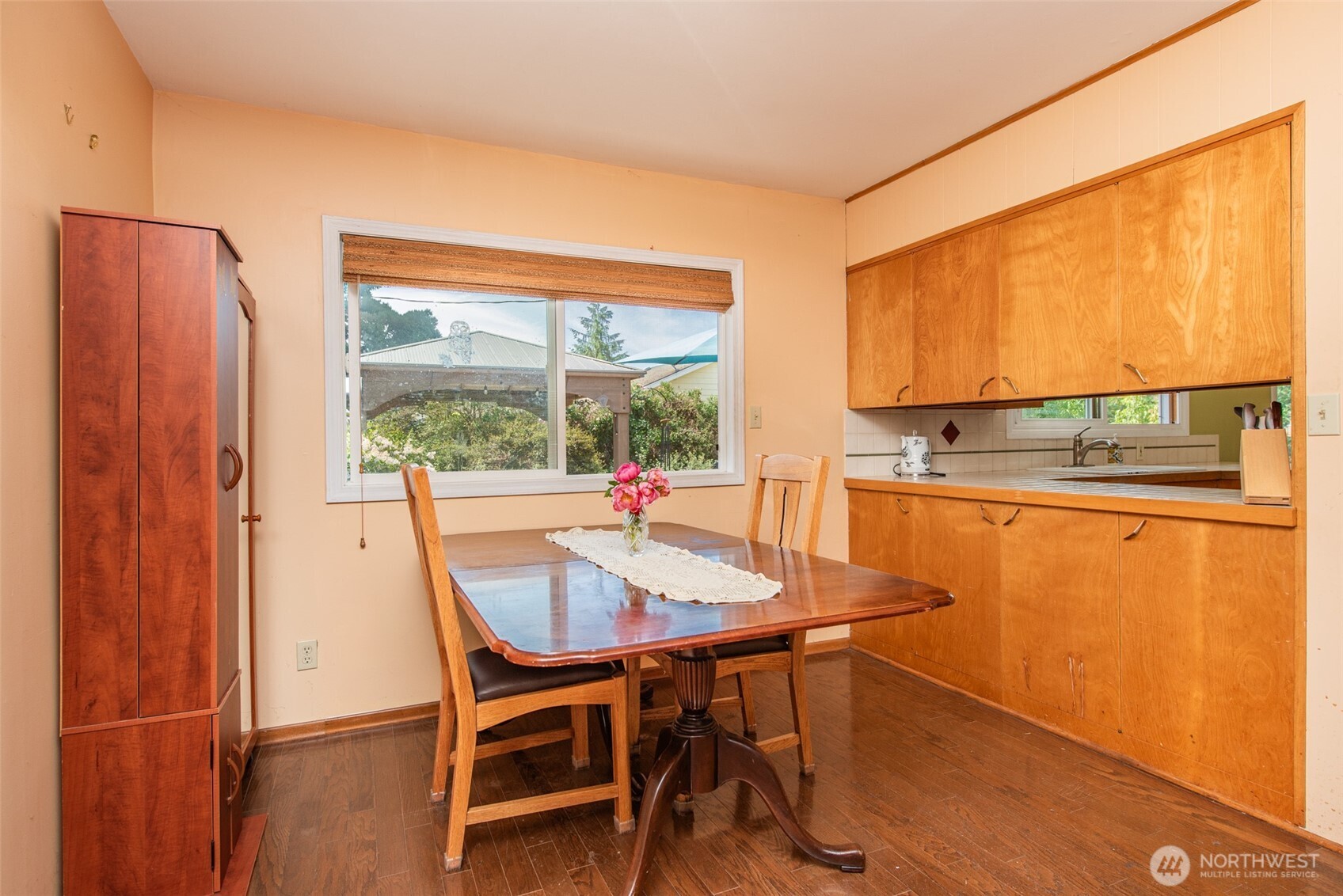 307 E Fir Street , Sequim, WA 98382