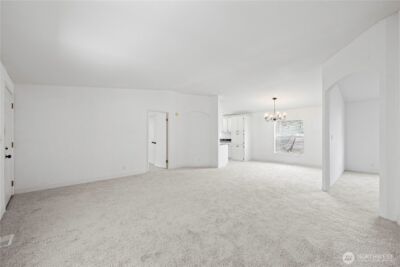 11100 4th Avenue W #22, Everett, WA 98204 - Photo 5