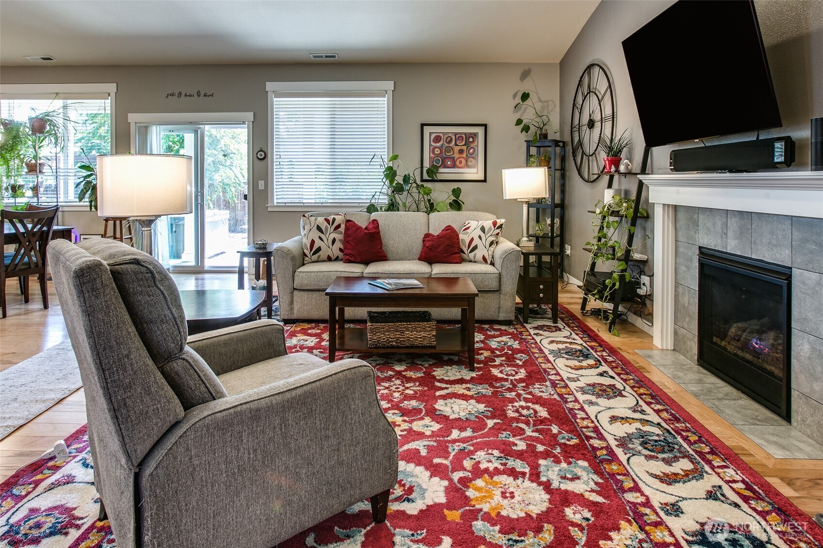 4010 McLaughlin Road , Mount Vernon, WA 98273-9152