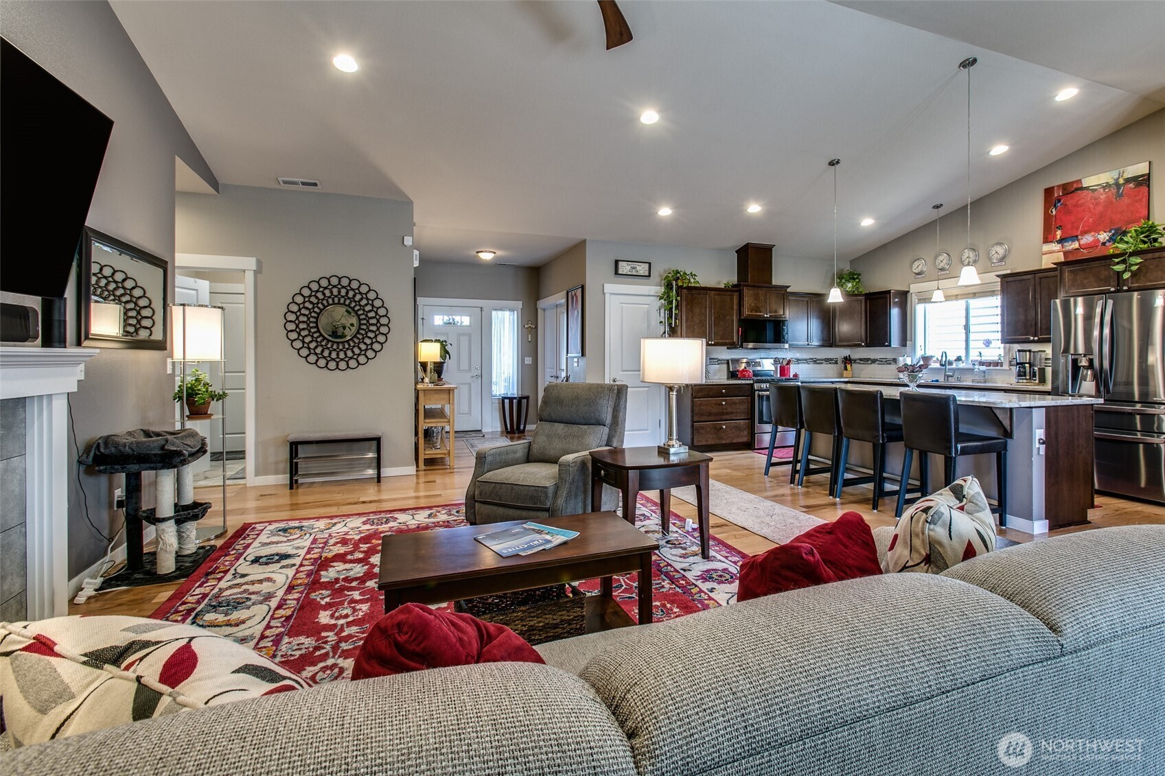 4010 McLaughlin Road , Mount Vernon, WA 98273-9152