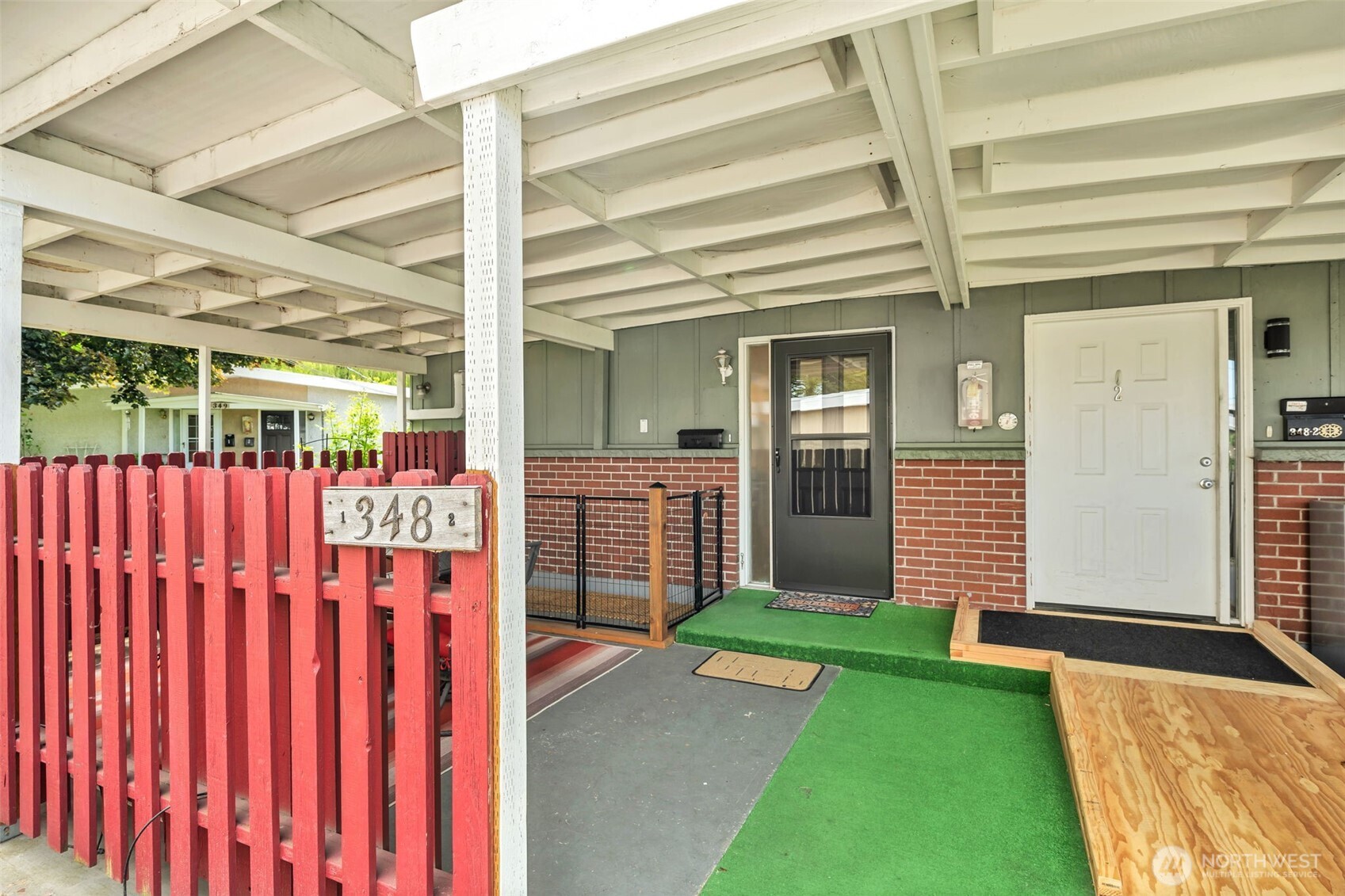 348 7th Place SE #Unit 1, Puyallup, WA 98372