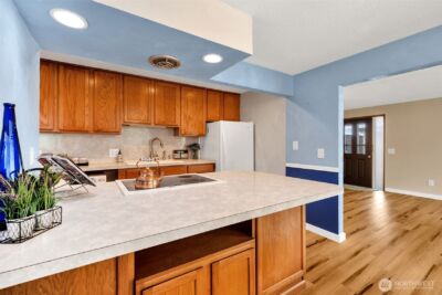 348 7th Place SE #Unit 1, Puyallup, WA 98372 - Photo 3
